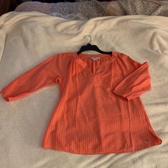 🔥Vineyard vines top - Picture 5 of 6